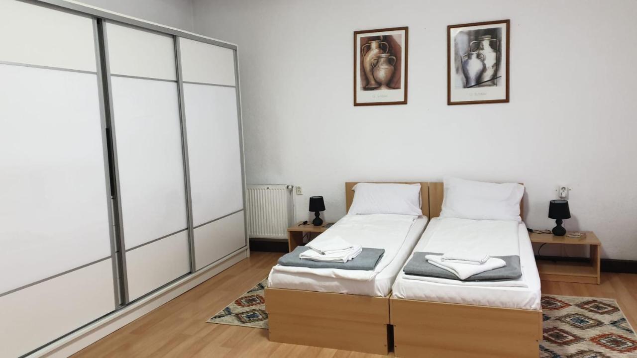 Apartament Little John Sibiu Buitenkant foto